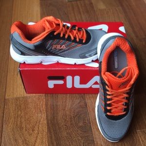 FILA Beyond Coolmax Men’s Size 9 Shoes.  New